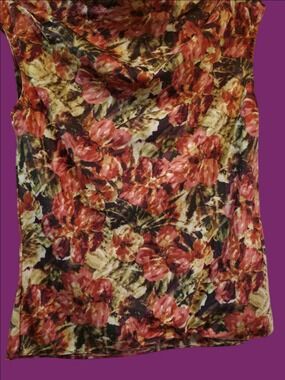 4/$25 Deal! Anne Klein Floral Top